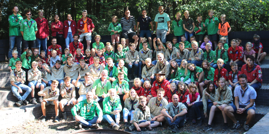Groepsfoto Scoutinggroep Irmin-Taweb Ermelo uit 2022